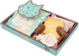 Wakao Neko No Totomakura Cookie & Chocolate 114g/(8pc)貓形餅乾和魚形巧克力脆餅禮盒