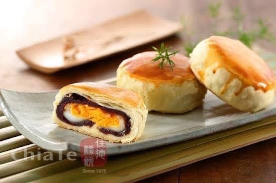 Chia Te 3Q Red Beans Mochi Cakes w/ Salted Egg Yolk 110g/(6pcs)佳德三Q餅