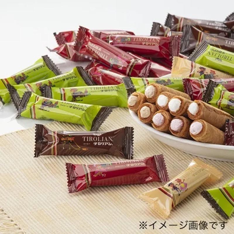 Chidoriya Tirolian Cream Roll Cookie Round Can 210g/(28pcs）