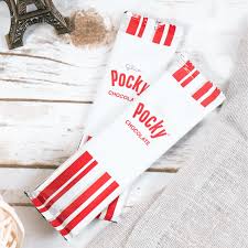 Glico Pocky Strawberry Cream Covered Biscuit Sticks 9 Packs 108g