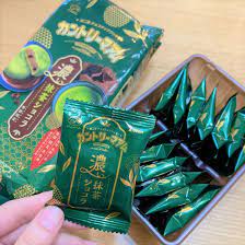 Fujiya Country Ma' Am Matcha And Chocolate 14pc巧克力豆抹茶口味夾心曲奇餅乾