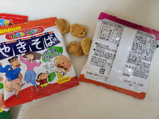 (4Packs) Hayakawa Crayon Shin-chan Yakisoba Potato Rice Cracker 28g蠟筆小新炒麵馬鈴薯仙貝